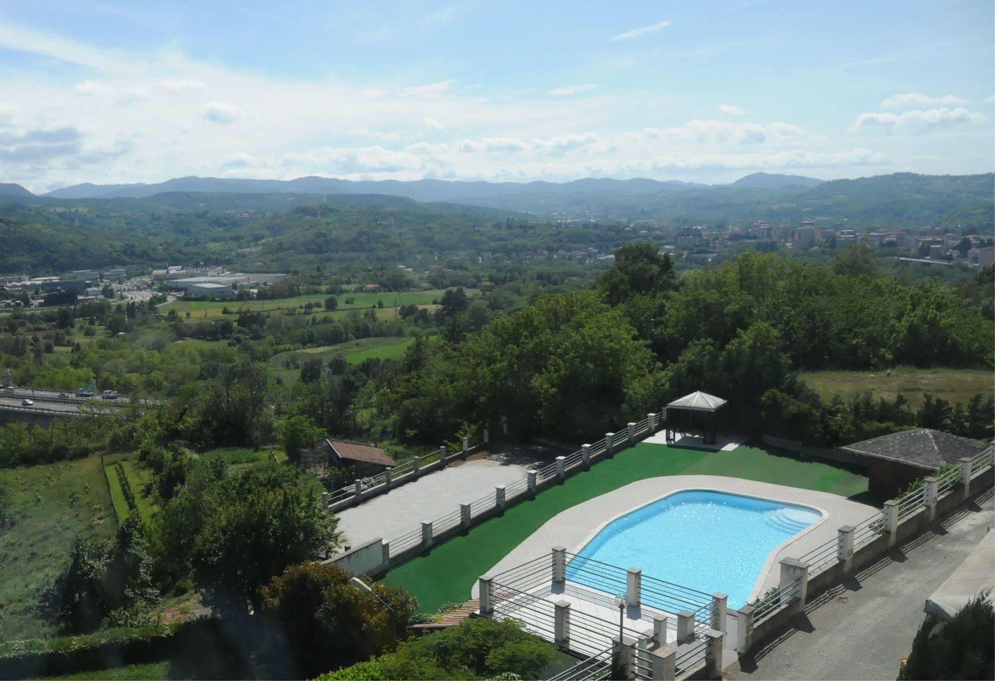 伊斯特别墅酒店 Tagliolo Monferrato 外观 照片